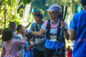 BIB: 2812, 2527
                            <button type="button" onclick="openModal(19114554)" class="btn btn-primary btn-sm float-right btn-popup" data-toggle="modal" data-target=".modal-high-quality">
                        <i class="fas fa-shopping-cart"></i> Add to Cart
                    </button>
                                            <button type="button" onclick="isThisMe(19114554, true)" class="btn btn-success btn-sm float-right btn-popup btn-isme hidden" data-toggle="tooltip" data-placement="bottom" title="นี่คือรูปของคุณใช่ไหม คลิกที่นี่เพื่อเอาเข้าอัลบั้ม">
                        <i class="fas fa-plus"></i> Add to album
                    </button>
                    <button type="button" onclick="isThisMe(19114554, false)" class="btn btn-warning btn-sm float-right btn-popup btn-isnotme hidden">
                        <i class="fas fa-ban"></i> Remove from album
                    </button>