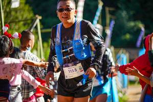 BIB: 1153
                            <button type="button" onclick="openModal(19106332)" class="btn btn-primary btn-sm float-right btn-popup" data-toggle="modal" data-target=".modal-high-quality">
                        <i class="fas fa-shopping-cart"></i> Add to Cart
                    </button>
                                            <button type="button" onclick="isThisMe(19106332, true)" class="btn btn-success btn-sm float-right btn-popup btn-isme hidden" data-toggle="tooltip" data-placement="bottom" title="นี่คือรูปของคุณใช่ไหม คลิกที่นี่เพื่อเอาเข้าอัลบั้ม">
                        <i class="fas fa-plus"></i> Add to album
                    </button>
                    <button type="button" onclick="isThisMe(19106332, false)" class="btn btn-warning btn-sm float-right btn-popup btn-isnotme hidden">
                        <i class="fas fa-ban"></i> Remove from album
                    </button>