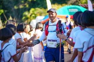 BIB: 2251
                            <button type="button" onclick="openModal(19097592)" class="btn btn-primary btn-sm float-right btn-popup" data-toggle="modal" data-target=".modal-high-quality">
                        <i class="fas fa-shopping-cart"></i> Add to Cart
                    </button>
                                            <button type="button" onclick="isThisMe(19097592, true)" class="btn btn-success btn-sm float-right btn-popup btn-isme hidden" data-toggle="tooltip" data-placement="bottom" title="นี่คือรูปของคุณใช่ไหม คลิกที่นี่เพื่อเอาเข้าอัลบั้ม">
                        <i class="fas fa-plus"></i> Add to album
                    </button>
                    <button type="button" onclick="isThisMe(19097592, false)" class="btn btn-warning btn-sm float-right btn-popup btn-isnotme hidden">
                        <i class="fas fa-ban"></i> Remove from album
                    </button>