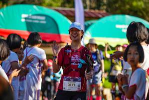 BIB: 3171
                            <button type="button" onclick="openModal(19103541)" class="btn btn-primary btn-sm float-right btn-popup" data-toggle="modal" data-target=".modal-high-quality">
                        <i class="fas fa-shopping-cart"></i> Add to Cart
                    </button>
                                            <button type="button" onclick="isThisMe(19103541, true)" class="btn btn-success btn-sm float-right btn-popup btn-isme hidden" data-toggle="tooltip" data-placement="bottom" title="นี่คือรูปของคุณใช่ไหม คลิกที่นี่เพื่อเอาเข้าอัลบั้ม">
                        <i class="fas fa-plus"></i> Add to album
                    </button>
                    <button type="button" onclick="isThisMe(19103541, false)" class="btn btn-warning btn-sm float-right btn-popup btn-isnotme hidden">
                        <i class="fas fa-ban"></i> Remove from album
                    </button>