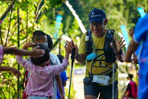 BIB: 201, 2925
                            <button type="button" onclick="openModal(19116981)" class="btn btn-primary btn-sm float-right btn-popup" data-toggle="modal" data-target=".modal-high-quality">
                        <i class="fas fa-shopping-cart"></i> Add to Cart
                    </button>
                                            <button type="button" onclick="isThisMe(19116981, true)" class="btn btn-success btn-sm float-right btn-popup btn-isme hidden" data-toggle="tooltip" data-placement="bottom" title="นี่คือรูปของคุณใช่ไหม คลิกที่นี่เพื่อเอาเข้าอัลบั้ม">
                        <i class="fas fa-plus"></i> Add to album
                    </button>
                    <button type="button" onclick="isThisMe(19116981, false)" class="btn btn-warning btn-sm float-right btn-popup btn-isnotme hidden">
                        <i class="fas fa-ban"></i> Remove from album
                    </button>