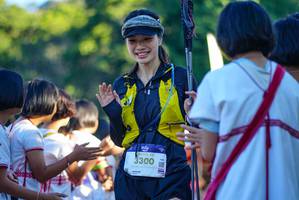 BIB: 3300
                            <button type="button" onclick="openModal(19094856)" class="btn btn-primary btn-sm float-right btn-popup" data-toggle="modal" data-target=".modal-high-quality">
                        <i class="fas fa-shopping-cart"></i> Add to Cart
                    </button>
                                            <button type="button" onclick="isThisMe(19094856, true)" class="btn btn-success btn-sm float-right btn-popup btn-isme hidden" data-toggle="tooltip" data-placement="bottom" title="นี่คือรูปของคุณใช่ไหม คลิกที่นี่เพื่อเอาเข้าอัลบั้ม">
                        <i class="fas fa-plus"></i> Add to album
                    </button>
                    <button type="button" onclick="isThisMe(19094856, false)" class="btn btn-warning btn-sm float-right btn-popup btn-isnotme hidden">
                        <i class="fas fa-ban"></i> Remove from album
                    </button>