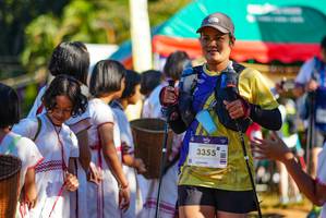 BIB: 3355
                            <button type="button" onclick="openModal(19104563)" class="btn btn-primary btn-sm float-right btn-popup" data-toggle="modal" data-target=".modal-high-quality">
                        <i class="fas fa-shopping-cart"></i> Add to Cart
                    </button>
                                            <button type="button" onclick="isThisMe(19104563, true)" class="btn btn-success btn-sm float-right btn-popup btn-isme hidden" data-toggle="tooltip" data-placement="bottom" title="นี่คือรูปของคุณใช่ไหม คลิกที่นี่เพื่อเอาเข้าอัลบั้ม">
                        <i class="fas fa-plus"></i> Add to album
                    </button>
                    <button type="button" onclick="isThisMe(19104563, false)" class="btn btn-warning btn-sm float-right btn-popup btn-isnotme hidden">
                        <i class="fas fa-ban"></i> Remove from album
                    </button>