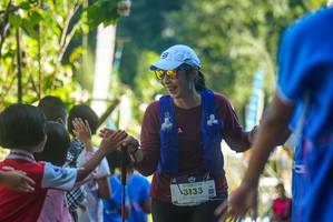 BIB: 3133
                            <button type="button" onclick="openModal(19114523)" class="btn btn-primary btn-sm float-right btn-popup" data-toggle="modal" data-target=".modal-high-quality">
                        <i class="fas fa-shopping-cart"></i> Add to Cart
                    </button>
                                            <button type="button" onclick="isThisMe(19114523, true)" class="btn btn-success btn-sm float-right btn-popup btn-isme hidden" data-toggle="tooltip" data-placement="bottom" title="นี่คือรูปของคุณใช่ไหม คลิกที่นี่เพื่อเอาเข้าอัลบั้ม">
                        <i class="fas fa-plus"></i> Add to album
                    </button>
                    <button type="button" onclick="isThisMe(19114523, false)" class="btn btn-warning btn-sm float-right btn-popup btn-isnotme hidden">
                        <i class="fas fa-ban"></i> Remove from album
                    </button>