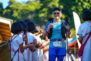 BIB: 2385, 000, 900, 300
                            <button type="button" onclick="openModal(19099494)" class="btn btn-primary btn-sm float-right btn-popup" data-toggle="modal" data-target=".modal-high-quality">
                        <i class="fas fa-shopping-cart"></i> Add to Cart
                    </button>
                                            <button type="button" onclick="isThisMe(19099494, true)" class="btn btn-success btn-sm float-right btn-popup btn-isme hidden" data-toggle="tooltip" data-placement="bottom" title="นี่คือรูปของคุณใช่ไหม คลิกที่นี่เพื่อเอาเข้าอัลบั้ม">
                        <i class="fas fa-plus"></i> Add to album
                    </button>
                    <button type="button" onclick="isThisMe(19099494, false)" class="btn btn-warning btn-sm float-right btn-popup btn-isnotme hidden">
                        <i class="fas fa-ban"></i> Remove from album
                    </button>