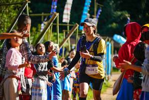 BIB: 1438
                            <button type="button" onclick="openModal(19106424)" class="btn btn-primary btn-sm float-right btn-popup" data-toggle="modal" data-target=".modal-high-quality">
                        <i class="fas fa-shopping-cart"></i> Add to Cart
                    </button>
                                            <button type="button" onclick="isThisMe(19106424, true)" class="btn btn-success btn-sm float-right btn-popup btn-isme hidden" data-toggle="tooltip" data-placement="bottom" title="นี่คือรูปของคุณใช่ไหม คลิกที่นี่เพื่อเอาเข้าอัลบั้ม">
                        <i class="fas fa-plus"></i> Add to album
                    </button>
                    <button type="button" onclick="isThisMe(19106424, false)" class="btn btn-warning btn-sm float-right btn-popup btn-isnotme hidden">
                        <i class="fas fa-ban"></i> Remove from album
                    </button>