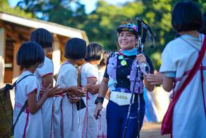 BIB: 3406
                            <button type="button" onclick="openModal(19095755)" class="btn btn-primary btn-sm float-right btn-popup" data-toggle="modal" data-target=".modal-high-quality">
                        <i class="fas fa-shopping-cart"></i> Add to Cart
                    </button>
                                            <button type="button" onclick="isThisMe(19095755, true)" class="btn btn-success btn-sm float-right btn-popup btn-isme hidden" data-toggle="tooltip" data-placement="bottom" title="นี่คือรูปของคุณใช่ไหม คลิกที่นี่เพื่อเอาเข้าอัลบั้ม">
                        <i class="fas fa-plus"></i> Add to album
                    </button>
                    <button type="button" onclick="isThisMe(19095755, false)" class="btn btn-warning btn-sm float-right btn-popup btn-isnotme hidden">
                        <i class="fas fa-ban"></i> Remove from album
                    </button>