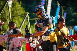 BIB: 9512, 
                            <button type="button" onclick="openModal(19093205)" class="btn btn-primary btn-sm float-right btn-popup" data-toggle="modal" data-target=".modal-high-quality">
                        <i class="fas fa-shopping-cart"></i> Add to Cart
                    </button>
                                            <button type="button" onclick="isThisMe(19093205, true)" class="btn btn-success btn-sm float-right btn-popup btn-isme hidden" data-toggle="tooltip" data-placement="bottom" title="นี่คือรูปของคุณใช่ไหม คลิกที่นี่เพื่อเอาเข้าอัลบั้ม">
                        <i class="fas fa-plus"></i> Add to album
                    </button>
                    <button type="button" onclick="isThisMe(19093205, false)" class="btn btn-warning btn-sm float-right btn-popup btn-isnotme hidden">
                        <i class="fas fa-ban"></i> Remove from album
                    </button>