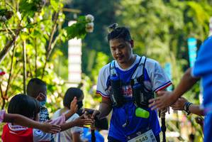 BIB: 7714, 2845
                            <button type="button" onclick="openModal(19115895)" class="btn btn-primary btn-sm float-right btn-popup" data-toggle="modal" data-target=".modal-high-quality">
                        <i class="fas fa-shopping-cart"></i> Add to Cart
                    </button>
                                            <button type="button" onclick="isThisMe(19115895, true)" class="btn btn-success btn-sm float-right btn-popup btn-isme hidden" data-toggle="tooltip" data-placement="bottom" title="นี่คือรูปของคุณใช่ไหม คลิกที่นี่เพื่อเอาเข้าอัลบั้ม">
                        <i class="fas fa-plus"></i> Add to album
                    </button>
                    <button type="button" onclick="isThisMe(19115895, false)" class="btn btn-warning btn-sm float-right btn-popup btn-isnotme hidden">
                        <i class="fas fa-ban"></i> Remove from album
                    </button>