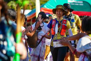 BIB: 3324
                            <button type="button" onclick="openModal(19104726)" class="btn btn-primary btn-sm float-right btn-popup" data-toggle="modal" data-target=".modal-high-quality">
                        <i class="fas fa-shopping-cart"></i> Add to Cart
                    </button>
                                            <button type="button" onclick="isThisMe(19104726, true)" class="btn btn-success btn-sm float-right btn-popup btn-isme hidden" data-toggle="tooltip" data-placement="bottom" title="นี่คือรูปของคุณใช่ไหม คลิกที่นี่เพื่อเอาเข้าอัลบั้ม">
                        <i class="fas fa-plus"></i> Add to album
                    </button>
                    <button type="button" onclick="isThisMe(19104726, false)" class="btn btn-warning btn-sm float-right btn-popup btn-isnotme hidden">
                        <i class="fas fa-ban"></i> Remove from album
                    </button>