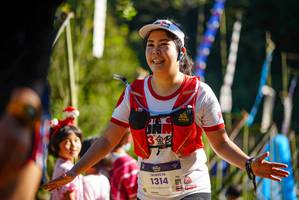 BIB: 1314, 825
                            <button type="button" onclick="openModal(19109991)" class="btn btn-primary btn-sm float-right btn-popup" data-toggle="modal" data-target=".modal-high-quality">
                        <i class="fas fa-shopping-cart"></i> Add to Cart
                    </button>
                                            <button type="button" onclick="isThisMe(19109991, true)" class="btn btn-success btn-sm float-right btn-popup btn-isme hidden" data-toggle="tooltip" data-placement="bottom" title="นี่คือรูปของคุณใช่ไหม คลิกที่นี่เพื่อเอาเข้าอัลบั้ม">
                        <i class="fas fa-plus"></i> Add to album
                    </button>
                    <button type="button" onclick="isThisMe(19109991, false)" class="btn btn-warning btn-sm float-right btn-popup btn-isnotme hidden">
                        <i class="fas fa-ban"></i> Remove from album
                    </button>