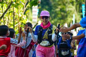 BIB: 3137
                            <button type="button" onclick="openModal(19116578)" class="btn btn-primary btn-sm float-right btn-popup" data-toggle="modal" data-target=".modal-high-quality">
                        <i class="fas fa-shopping-cart"></i> Add to Cart
                    </button>
                                            <button type="button" onclick="isThisMe(19116578, true)" class="btn btn-success btn-sm float-right btn-popup btn-isme hidden" data-toggle="tooltip" data-placement="bottom" title="นี่คือรูปของคุณใช่ไหม คลิกที่นี่เพื่อเอาเข้าอัลบั้ม">
                        <i class="fas fa-plus"></i> Add to album
                    </button>
                    <button type="button" onclick="isThisMe(19116578, false)" class="btn btn-warning btn-sm float-right btn-popup btn-isnotme hidden">
                        <i class="fas fa-ban"></i> Remove from album
                    </button>