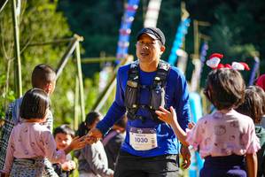 BIB: 1030
                            <button type="button" onclick="openModal(19092790)" class="btn btn-primary btn-sm float-right btn-popup" data-toggle="modal" data-target=".modal-high-quality">
                        <i class="fas fa-shopping-cart"></i> Add to Cart
                    </button>
                                            <button type="button" onclick="isThisMe(19092790, true)" class="btn btn-success btn-sm float-right btn-popup btn-isme hidden" data-toggle="tooltip" data-placement="bottom" title="นี่คือรูปของคุณใช่ไหม คลิกที่นี่เพื่อเอาเข้าอัลบั้ม">
                        <i class="fas fa-plus"></i> Add to album
                    </button>
                    <button type="button" onclick="isThisMe(19092790, false)" class="btn btn-warning btn-sm float-right btn-popup btn-isnotme hidden">
                        <i class="fas fa-ban"></i> Remove from album
                    </button>