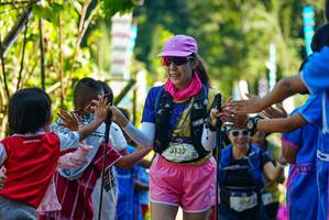 BIB: 313
                            <button type="button" onclick="openModal(19116570)" class="btn btn-primary btn-sm float-right btn-popup" data-toggle="modal" data-target=".modal-high-quality">
                        <i class="fas fa-shopping-cart"></i> Add to Cart
                    </button>
                                            <button type="button" onclick="isThisMe(19116570, true)" class="btn btn-success btn-sm float-right btn-popup btn-isme hidden" data-toggle="tooltip" data-placement="bottom" title="นี่คือรูปของคุณใช่ไหม คลิกที่นี่เพื่อเอาเข้าอัลบั้ม">
                        <i class="fas fa-plus"></i> Add to album
                    </button>
                    <button type="button" onclick="isThisMe(19116570, false)" class="btn btn-warning btn-sm float-right btn-popup btn-isnotme hidden">
                        <i class="fas fa-ban"></i> Remove from album
                    </button>