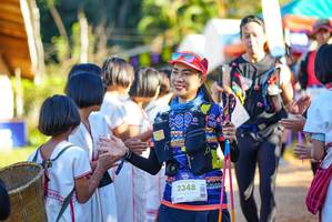 BIB: 2348
                            <button type="button" onclick="openModal(19098615)" class="btn btn-primary btn-sm float-right btn-popup" data-toggle="modal" data-target=".modal-high-quality">
                        <i class="fas fa-shopping-cart"></i> Add to Cart
                    </button>
                                            <button type="button" onclick="isThisMe(19098615, true)" class="btn btn-success btn-sm float-right btn-popup btn-isme hidden" data-toggle="tooltip" data-placement="bottom" title="นี่คือรูปของคุณใช่ไหม คลิกที่นี่เพื่อเอาเข้าอัลบั้ม">
                        <i class="fas fa-plus"></i> Add to album
                    </button>
                    <button type="button" onclick="isThisMe(19098615, false)" class="btn btn-warning btn-sm float-right btn-popup btn-isnotme hidden">
                        <i class="fas fa-ban"></i> Remove from album
                    </button>