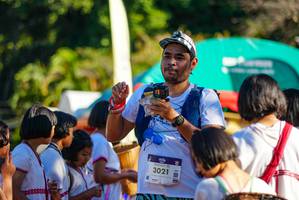 BIB: 3021
                            <button type="button" onclick="openModal(19103804)" class="btn btn-primary btn-sm float-right btn-popup" data-toggle="modal" data-target=".modal-high-quality">
                        <i class="fas fa-shopping-cart"></i> Add to Cart
                    </button>
                                            <button type="button" onclick="isThisMe(19103804, true)" class="btn btn-success btn-sm float-right btn-popup btn-isme hidden" data-toggle="tooltip" data-placement="bottom" title="นี่คือรูปของคุณใช่ไหม คลิกที่นี่เพื่อเอาเข้าอัลบั้ม">
                        <i class="fas fa-plus"></i> Add to album
                    </button>
                    <button type="button" onclick="isThisMe(19103804, false)" class="btn btn-warning btn-sm float-right btn-popup btn-isnotme hidden">
                        <i class="fas fa-ban"></i> Remove from album
                    </button>