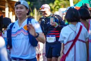 BIB: 2393
                            <button type="button" onclick="openModal(19098197)" class="btn btn-primary btn-sm float-right btn-popup" data-toggle="modal" data-target=".modal-high-quality">
                        <i class="fas fa-shopping-cart"></i> Add to Cart
                    </button>
                                            <button type="button" onclick="isThisMe(19098197, true)" class="btn btn-success btn-sm float-right btn-popup btn-isme hidden" data-toggle="tooltip" data-placement="bottom" title="นี่คือรูปของคุณใช่ไหม คลิกที่นี่เพื่อเอาเข้าอัลบั้ม">
                        <i class="fas fa-plus"></i> Add to album
                    </button>
                    <button type="button" onclick="isThisMe(19098197, false)" class="btn btn-warning btn-sm float-right btn-popup btn-isnotme hidden">
                        <i class="fas fa-ban"></i> Remove from album
                    </button>