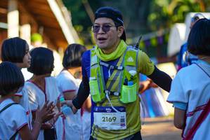 BIB: 2169
                            <button type="button" onclick="openModal(19095052)" class="btn btn-primary btn-sm float-right btn-popup" data-toggle="modal" data-target=".modal-high-quality">
                        <i class="fas fa-shopping-cart"></i> Add to Cart
                    </button>
                                            <button type="button" onclick="isThisMe(19095052, true)" class="btn btn-success btn-sm float-right btn-popup btn-isme hidden" data-toggle="tooltip" data-placement="bottom" title="นี่คือรูปของคุณใช่ไหม คลิกที่นี่เพื่อเอาเข้าอัลบั้ม">
                        <i class="fas fa-plus"></i> Add to album
                    </button>
                    <button type="button" onclick="isThisMe(19095052, false)" class="btn btn-warning btn-sm float-right btn-popup btn-isnotme hidden">
                        <i class="fas fa-ban"></i> Remove from album
                    </button>