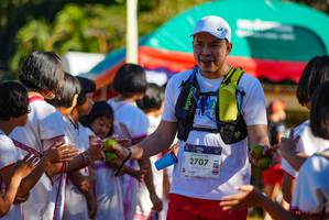 BIB: 2707
                            <button type="button" onclick="openModal(19105556)" class="btn btn-primary btn-sm float-right btn-popup" data-toggle="modal" data-target=".modal-high-quality">
                        <i class="fas fa-shopping-cart"></i> Add to Cart
                    </button>
                                            <button type="button" onclick="isThisMe(19105556, true)" class="btn btn-success btn-sm float-right btn-popup btn-isme hidden" data-toggle="tooltip" data-placement="bottom" title="นี่คือรูปของคุณใช่ไหม คลิกที่นี่เพื่อเอาเข้าอัลบั้ม">
                        <i class="fas fa-plus"></i> Add to album
                    </button>
                    <button type="button" onclick="isThisMe(19105556, false)" class="btn btn-warning btn-sm float-right btn-popup btn-isnotme hidden">
                        <i class="fas fa-ban"></i> Remove from album
                    </button>