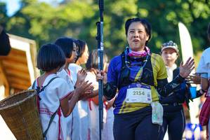 BIB: 2154
                            <button type="button" onclick="openModal(19099203)" class="btn btn-primary btn-sm float-right btn-popup" data-toggle="modal" data-target=".modal-high-quality">
                        <i class="fas fa-shopping-cart"></i> Add to Cart
                    </button>
                                            <button type="button" onclick="isThisMe(19099203, true)" class="btn btn-success btn-sm float-right btn-popup btn-isme hidden" data-toggle="tooltip" data-placement="bottom" title="นี่คือรูปของคุณใช่ไหม คลิกที่นี่เพื่อเอาเข้าอัลบั้ม">
                        <i class="fas fa-plus"></i> Add to album
                    </button>
                    <button type="button" onclick="isThisMe(19099203, false)" class="btn btn-warning btn-sm float-right btn-popup btn-isnotme hidden">
                        <i class="fas fa-ban"></i> Remove from album
                    </button>