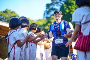 BIB: 2928
                            <button type="button" onclick="openModal(19097235)" class="btn btn-primary btn-sm float-right btn-popup" data-toggle="modal" data-target=".modal-high-quality">
                        <i class="fas fa-shopping-cart"></i> Add to Cart
                    </button>
                                            <button type="button" onclick="isThisMe(19097235, true)" class="btn btn-success btn-sm float-right btn-popup btn-isme hidden" data-toggle="tooltip" data-placement="bottom" title="นี่คือรูปของคุณใช่ไหม คลิกที่นี่เพื่อเอาเข้าอัลบั้ม">
                        <i class="fas fa-plus"></i> Add to album
                    </button>
                    <button type="button" onclick="isThisMe(19097235, false)" class="btn btn-warning btn-sm float-right btn-popup btn-isnotme hidden">
                        <i class="fas fa-ban"></i> Remove from album
                    </button>