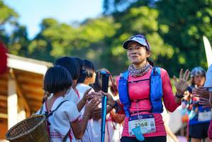 BIB: 3368
                            <button type="button" onclick="openModal(19099387)" class="btn btn-primary btn-sm float-right btn-popup" data-toggle="modal" data-target=".modal-high-quality">
                        <i class="fas fa-shopping-cart"></i> Add to Cart
                    </button>
                                            <button type="button" onclick="isThisMe(19099387, true)" class="btn btn-success btn-sm float-right btn-popup btn-isme hidden" data-toggle="tooltip" data-placement="bottom" title="นี่คือรูปของคุณใช่ไหม คลิกที่นี่เพื่อเอาเข้าอัลบั้ม">
                        <i class="fas fa-plus"></i> Add to album
                    </button>
                    <button type="button" onclick="isThisMe(19099387, false)" class="btn btn-warning btn-sm float-right btn-popup btn-isnotme hidden">
                        <i class="fas fa-ban"></i> Remove from album
                    </button>