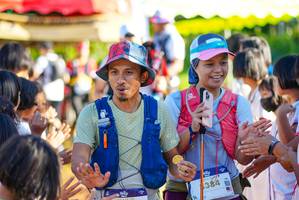 BIB: 384, 
                            <button type="button" onclick="openModal(19102339)" class="btn btn-primary btn-sm float-right btn-popup" data-toggle="modal" data-target=".modal-high-quality">
                        <i class="fas fa-shopping-cart"></i> Add to Cart
                    </button>
                                            <button type="button" onclick="isThisMe(19102339, true)" class="btn btn-success btn-sm float-right btn-popup btn-isme hidden" data-toggle="tooltip" data-placement="bottom" title="นี่คือรูปของคุณใช่ไหม คลิกที่นี่เพื่อเอาเข้าอัลบั้ม">
                        <i class="fas fa-plus"></i> Add to album
                    </button>
                    <button type="button" onclick="isThisMe(19102339, false)" class="btn btn-warning btn-sm float-right btn-popup btn-isnotme hidden">
                        <i class="fas fa-ban"></i> Remove from album
                    </button>