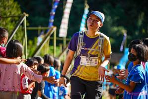 BIB: 1018
                            <button type="button" onclick="openModal(19106692)" class="btn btn-primary btn-sm float-right btn-popup" data-toggle="modal" data-target=".modal-high-quality">
                        <i class="fas fa-shopping-cart"></i> Add to Cart
                    </button>
                                            <button type="button" onclick="isThisMe(19106692, true)" class="btn btn-success btn-sm float-right btn-popup btn-isme hidden" data-toggle="tooltip" data-placement="bottom" title="นี่คือรูปของคุณใช่ไหม คลิกที่นี่เพื่อเอาเข้าอัลบั้ม">
                        <i class="fas fa-plus"></i> Add to album
                    </button>
                    <button type="button" onclick="isThisMe(19106692, false)" class="btn btn-warning btn-sm float-right btn-popup btn-isnotme hidden">
                        <i class="fas fa-ban"></i> Remove from album
                    </button>