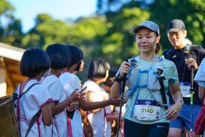 BIB: 3140, 104
                            <button type="button" onclick="openModal(19099695)" class="btn btn-primary btn-sm float-right btn-popup" data-toggle="modal" data-target=".modal-high-quality">
                        <i class="fas fa-shopping-cart"></i> Add to Cart
                    </button>
                                            <button type="button" onclick="isThisMe(19099695, true)" class="btn btn-success btn-sm float-right btn-popup btn-isme hidden" data-toggle="tooltip" data-placement="bottom" title="นี่คือรูปของคุณใช่ไหม คลิกที่นี่เพื่อเอาเข้าอัลบั้ม">
                        <i class="fas fa-plus"></i> Add to album
                    </button>
                    <button type="button" onclick="isThisMe(19099695, false)" class="btn btn-warning btn-sm float-right btn-popup btn-isnotme hidden">
                        <i class="fas fa-ban"></i> Remove from album
                    </button>