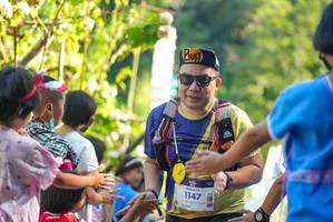 BIB: 1147
                            <button type="button" onclick="openModal(19117891)" class="btn btn-primary btn-sm float-right btn-popup" data-toggle="modal" data-target=".modal-high-quality">
                        <i class="fas fa-shopping-cart"></i> Add to Cart
                    </button>
                                            <button type="button" onclick="isThisMe(19117891, true)" class="btn btn-success btn-sm float-right btn-popup btn-isme hidden" data-toggle="tooltip" data-placement="bottom" title="นี่คือรูปของคุณใช่ไหม คลิกที่นี่เพื่อเอาเข้าอัลบั้ม">
                        <i class="fas fa-plus"></i> Add to album
                    </button>
                    <button type="button" onclick="isThisMe(19117891, false)" class="btn btn-warning btn-sm float-right btn-popup btn-isnotme hidden">
                        <i class="fas fa-ban"></i> Remove from album
                    </button>