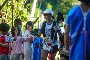 BIB: 3220
                            <button type="button" onclick="openModal(19115084)" class="btn btn-primary btn-sm float-right btn-popup" data-toggle="modal" data-target=".modal-high-quality">
                        <i class="fas fa-shopping-cart"></i> Add to Cart
                    </button>
                                            <button type="button" onclick="isThisMe(19115084, true)" class="btn btn-success btn-sm float-right btn-popup btn-isme hidden" data-toggle="tooltip" data-placement="bottom" title="นี่คือรูปของคุณใช่ไหม คลิกที่นี่เพื่อเอาเข้าอัลบั้ม">
                        <i class="fas fa-plus"></i> Add to album
                    </button>
                    <button type="button" onclick="isThisMe(19115084, false)" class="btn btn-warning btn-sm float-right btn-popup btn-isnotme hidden">
                        <i class="fas fa-ban"></i> Remove from album
                    </button>