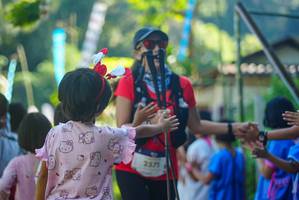 BIB: 2571
                            <button type="button" onclick="openModal(19114712)" class="btn btn-primary btn-sm float-right btn-popup" data-toggle="modal" data-target=".modal-high-quality">
                        <i class="fas fa-shopping-cart"></i> Add to Cart
                    </button>
                                            <button type="button" onclick="isThisMe(19114712, true)" class="btn btn-success btn-sm float-right btn-popup btn-isme hidden" data-toggle="tooltip" data-placement="bottom" title="นี่คือรูปของคุณใช่ไหม คลิกที่นี่เพื่อเอาเข้าอัลบั้ม">
                        <i class="fas fa-plus"></i> Add to album
                    </button>
                    <button type="button" onclick="isThisMe(19114712, false)" class="btn btn-warning btn-sm float-right btn-popup btn-isnotme hidden">
                        <i class="fas fa-ban"></i> Remove from album
                    </button>