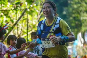 BIB: 3339
                            <button type="button" onclick="openModal(19114486)" class="btn btn-primary btn-sm float-right btn-popup" data-toggle="modal" data-target=".modal-high-quality">
                        <i class="fas fa-shopping-cart"></i> Add to Cart
                    </button>
                                            <button type="button" onclick="isThisMe(19114486, true)" class="btn btn-success btn-sm float-right btn-popup btn-isme hidden" data-toggle="tooltip" data-placement="bottom" title="นี่คือรูปของคุณใช่ไหม คลิกที่นี่เพื่อเอาเข้าอัลบั้ม">
                        <i class="fas fa-plus"></i> Add to album
                    </button>
                    <button type="button" onclick="isThisMe(19114486, false)" class="btn btn-warning btn-sm float-right btn-popup btn-isnotme hidden">
                        <i class="fas fa-ban"></i> Remove from album
                    </button>