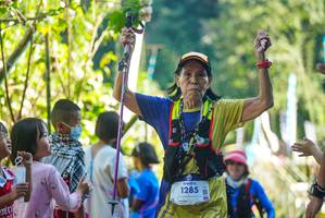 BIB: 1285
                            <button type="button" onclick="openModal(19115141)" class="btn btn-primary btn-sm float-right btn-popup" data-toggle="modal" data-target=".modal-high-quality">
                        <i class="fas fa-shopping-cart"></i> Add to Cart
                    </button>
                                            <button type="button" onclick="isThisMe(19115141, true)" class="btn btn-success btn-sm float-right btn-popup btn-isme hidden" data-toggle="tooltip" data-placement="bottom" title="นี่คือรูปของคุณใช่ไหม คลิกที่นี่เพื่อเอาเข้าอัลบั้ม">
                        <i class="fas fa-plus"></i> Add to album
                    </button>
                    <button type="button" onclick="isThisMe(19115141, false)" class="btn btn-warning btn-sm float-right btn-popup btn-isnotme hidden">
                        <i class="fas fa-ban"></i> Remove from album
                    </button>