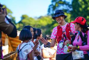 BIB: 3190
                            <button type="button" onclick="openModal(19100791)" class="btn btn-primary btn-sm float-right btn-popup" data-toggle="modal" data-target=".modal-high-quality">
                        <i class="fas fa-shopping-cart"></i> Add to Cart
                    </button>
                                            <button type="button" onclick="isThisMe(19100791, true)" class="btn btn-success btn-sm float-right btn-popup btn-isme hidden" data-toggle="tooltip" data-placement="bottom" title="นี่คือรูปของคุณใช่ไหม คลิกที่นี่เพื่อเอาเข้าอัลบั้ม">
                        <i class="fas fa-plus"></i> Add to album
                    </button>
                    <button type="button" onclick="isThisMe(19100791, false)" class="btn btn-warning btn-sm float-right btn-popup btn-isnotme hidden">
                        <i class="fas fa-ban"></i> Remove from album
                    </button>