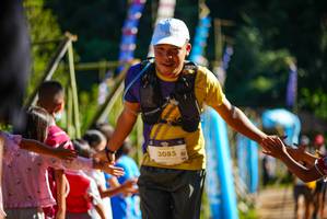 BIB: 3085
                            <button type="button" onclick="openModal(19107426)" class="btn btn-primary btn-sm float-right btn-popup" data-toggle="modal" data-target=".modal-high-quality">
                        <i class="fas fa-shopping-cart"></i> Add to Cart
                    </button>
                                            <button type="button" onclick="isThisMe(19107426, true)" class="btn btn-success btn-sm float-right btn-popup btn-isme hidden" data-toggle="tooltip" data-placement="bottom" title="นี่คือรูปของคุณใช่ไหม คลิกที่นี่เพื่อเอาเข้าอัลบั้ม">
                        <i class="fas fa-plus"></i> Add to album
                    </button>
                    <button type="button" onclick="isThisMe(19107426, false)" class="btn btn-warning btn-sm float-right btn-popup btn-isnotme hidden">
                        <i class="fas fa-ban"></i> Remove from album
                    </button>