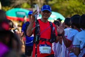 BIB: 2892
                            <button type="button" onclick="openModal(19098033)" class="btn btn-primary btn-sm float-right btn-popup" data-toggle="modal" data-target=".modal-high-quality">
                        <i class="fas fa-shopping-cart"></i> Add to Cart
                    </button>
                                            <button type="button" onclick="isThisMe(19098033, true)" class="btn btn-success btn-sm float-right btn-popup btn-isme hidden" data-toggle="tooltip" data-placement="bottom" title="นี่คือรูปของคุณใช่ไหม คลิกที่นี่เพื่อเอาเข้าอัลบั้ม">
                        <i class="fas fa-plus"></i> Add to album
                    </button>
                    <button type="button" onclick="isThisMe(19098033, false)" class="btn btn-warning btn-sm float-right btn-popup btn-isnotme hidden">
                        <i class="fas fa-ban"></i> Remove from album
                    </button>