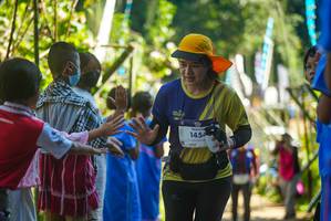 BIB: 1454
                            <button type="button" onclick="openModal(19114501)" class="btn btn-primary btn-sm float-right btn-popup" data-toggle="modal" data-target=".modal-high-quality">
                        <i class="fas fa-shopping-cart"></i> Add to Cart
                    </button>
                                            <button type="button" onclick="isThisMe(19114501, true)" class="btn btn-success btn-sm float-right btn-popup btn-isme hidden" data-toggle="tooltip" data-placement="bottom" title="นี่คือรูปของคุณใช่ไหม คลิกที่นี่เพื่อเอาเข้าอัลบั้ม">
                        <i class="fas fa-plus"></i> Add to album
                    </button>
                    <button type="button" onclick="isThisMe(19114501, false)" class="btn btn-warning btn-sm float-right btn-popup btn-isnotme hidden">
                        <i class="fas fa-ban"></i> Remove from album
                    </button>