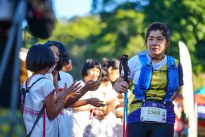 BIB: 2565
                            <button type="button" onclick="openModal(19100892)" class="btn btn-primary btn-sm float-right btn-popup" data-toggle="modal" data-target=".modal-high-quality">
                        <i class="fas fa-shopping-cart"></i> Add to Cart
                    </button>
                                            <button type="button" onclick="isThisMe(19100892, true)" class="btn btn-success btn-sm float-right btn-popup btn-isme hidden" data-toggle="tooltip" data-placement="bottom" title="นี่คือรูปของคุณใช่ไหม คลิกที่นี่เพื่อเอาเข้าอัลบั้ม">
                        <i class="fas fa-plus"></i> Add to album
                    </button>
                    <button type="button" onclick="isThisMe(19100892, false)" class="btn btn-warning btn-sm float-right btn-popup btn-isnotme hidden">
                        <i class="fas fa-ban"></i> Remove from album
                    </button>