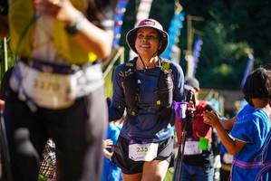 BIB: 3370, 2358
                            <button type="button" onclick="openModal(19106608)" class="btn btn-primary btn-sm float-right btn-popup" data-toggle="modal" data-target=".modal-high-quality">
                        <i class="fas fa-shopping-cart"></i> Add to Cart
                    </button>
                                            <button type="button" onclick="isThisMe(19106608, true)" class="btn btn-success btn-sm float-right btn-popup btn-isme hidden" data-toggle="tooltip" data-placement="bottom" title="นี่คือรูปของคุณใช่ไหม คลิกที่นี่เพื่อเอาเข้าอัลบั้ม">
                        <i class="fas fa-plus"></i> Add to album
                    </button>
                    <button type="button" onclick="isThisMe(19106608, false)" class="btn btn-warning btn-sm float-right btn-popup btn-isnotme hidden">
                        <i class="fas fa-ban"></i> Remove from album
                    </button>