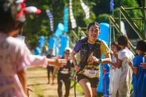 BIB: 1330
                            <button type="button" onclick="openModal(19113871)" class="btn btn-primary btn-sm float-right btn-popup" data-toggle="modal" data-target=".modal-high-quality">
                        <i class="fas fa-shopping-cart"></i> Add to Cart
                    </button>
                                            <button type="button" onclick="isThisMe(19113871, true)" class="btn btn-success btn-sm float-right btn-popup btn-isme hidden" data-toggle="tooltip" data-placement="bottom" title="นี่คือรูปของคุณใช่ไหม คลิกที่นี่เพื่อเอาเข้าอัลบั้ม">
                        <i class="fas fa-plus"></i> Add to album
                    </button>
                    <button type="button" onclick="isThisMe(19113871, false)" class="btn btn-warning btn-sm float-right btn-popup btn-isnotme hidden">
                        <i class="fas fa-ban"></i> Remove from album
                    </button>