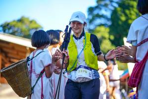 BIB: 2370, 201
                            <button type="button" onclick="openModal(19097455)" class="btn btn-primary btn-sm float-right btn-popup" data-toggle="modal" data-target=".modal-high-quality">
                        <i class="fas fa-shopping-cart"></i> Add to Cart
                    </button>
                                            <button type="button" onclick="isThisMe(19097455, true)" class="btn btn-success btn-sm float-right btn-popup btn-isme hidden" data-toggle="tooltip" data-placement="bottom" title="นี่คือรูปของคุณใช่ไหม คลิกที่นี่เพื่อเอาเข้าอัลบั้ม">
                        <i class="fas fa-plus"></i> Add to album
                    </button>
                    <button type="button" onclick="isThisMe(19097455, false)" class="btn btn-warning btn-sm float-right btn-popup btn-isnotme hidden">
                        <i class="fas fa-ban"></i> Remove from album
                    </button>