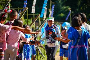 BIB: 2553
                            <button type="button" onclick="openModal(19106994)" class="btn btn-primary btn-sm float-right btn-popup" data-toggle="modal" data-target=".modal-high-quality">
                        <i class="fas fa-shopping-cart"></i> Add to Cart
                    </button>
                                            <button type="button" onclick="isThisMe(19106994, true)" class="btn btn-success btn-sm float-right btn-popup btn-isme hidden" data-toggle="tooltip" data-placement="bottom" title="นี่คือรูปของคุณใช่ไหม คลิกที่นี่เพื่อเอาเข้าอัลบั้ม">
                        <i class="fas fa-plus"></i> Add to album
                    </button>
                    <button type="button" onclick="isThisMe(19106994, false)" class="btn btn-warning btn-sm float-right btn-popup btn-isnotme hidden">
                        <i class="fas fa-ban"></i> Remove from album
                    </button>