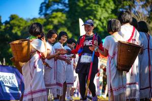 BIB: 2418
                            <button type="button" onclick="openModal(19102752)" class="btn btn-primary btn-sm float-right btn-popup" data-toggle="modal" data-target=".modal-high-quality">
                        <i class="fas fa-shopping-cart"></i> Add to Cart
                    </button>
                                            <button type="button" onclick="isThisMe(19102752, true)" class="btn btn-success btn-sm float-right btn-popup btn-isme hidden" data-toggle="tooltip" data-placement="bottom" title="นี่คือรูปของคุณใช่ไหม คลิกที่นี่เพื่อเอาเข้าอัลบั้ม">
                        <i class="fas fa-plus"></i> Add to album
                    </button>
                    <button type="button" onclick="isThisMe(19102752, false)" class="btn btn-warning btn-sm float-right btn-popup btn-isnotme hidden">
                        <i class="fas fa-ban"></i> Remove from album
                    </button>