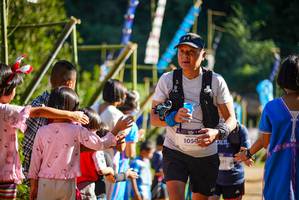 BIB: 1050
                            <button type="button" onclick="openModal(19109949)" class="btn btn-primary btn-sm float-right btn-popup" data-toggle="modal" data-target=".modal-high-quality">
                        <i class="fas fa-shopping-cart"></i> Add to Cart
                    </button>
                                            <button type="button" onclick="isThisMe(19109949, true)" class="btn btn-success btn-sm float-right btn-popup btn-isme hidden" data-toggle="tooltip" data-placement="bottom" title="นี่คือรูปของคุณใช่ไหม คลิกที่นี่เพื่อเอาเข้าอัลบั้ม">
                        <i class="fas fa-plus"></i> Add to album
                    </button>
                    <button type="button" onclick="isThisMe(19109949, false)" class="btn btn-warning btn-sm float-right btn-popup btn-isnotme hidden">
                        <i class="fas fa-ban"></i> Remove from album
                    </button>