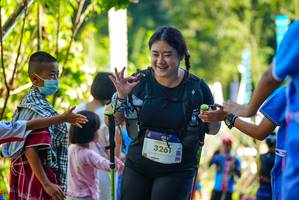 BIB: 3261
                            <button type="button" onclick="openModal(19117137)" class="btn btn-primary btn-sm float-right btn-popup" data-toggle="modal" data-target=".modal-high-quality">
                        <i class="fas fa-shopping-cart"></i> Add to Cart
                    </button>
                                            <button type="button" onclick="isThisMe(19117137, true)" class="btn btn-success btn-sm float-right btn-popup btn-isme hidden" data-toggle="tooltip" data-placement="bottom" title="นี่คือรูปของคุณใช่ไหม คลิกที่นี่เพื่อเอาเข้าอัลบั้ม">
                        <i class="fas fa-plus"></i> Add to album
                    </button>
                    <button type="button" onclick="isThisMe(19117137, false)" class="btn btn-warning btn-sm float-right btn-popup btn-isnotme hidden">
                        <i class="fas fa-ban"></i> Remove from album
                    </button>