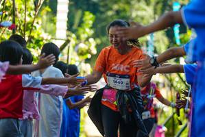 BIB: 1449
                            <button type="button" onclick="openModal(19115405)" class="btn btn-primary btn-sm float-right btn-popup" data-toggle="modal" data-target=".modal-high-quality">
                        <i class="fas fa-shopping-cart"></i> Add to Cart
                    </button>
                                            <button type="button" onclick="isThisMe(19115405, true)" class="btn btn-success btn-sm float-right btn-popup btn-isme hidden" data-toggle="tooltip" data-placement="bottom" title="นี่คือรูปของคุณใช่ไหม คลิกที่นี่เพื่อเอาเข้าอัลบั้ม">
                        <i class="fas fa-plus"></i> Add to album
                    </button>
                    <button type="button" onclick="isThisMe(19115405, false)" class="btn btn-warning btn-sm float-right btn-popup btn-isnotme hidden">
                        <i class="fas fa-ban"></i> Remove from album
                    </button>