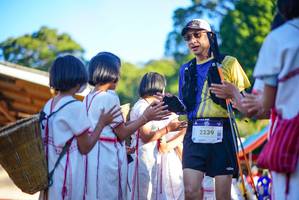 BIB: 2239
                            <button type="button" onclick="openModal(19097138)" class="btn btn-primary btn-sm float-right btn-popup" data-toggle="modal" data-target=".modal-high-quality">
                        <i class="fas fa-shopping-cart"></i> Add to Cart
                    </button>
                                            <button type="button" onclick="isThisMe(19097138, true)" class="btn btn-success btn-sm float-right btn-popup btn-isme hidden" data-toggle="tooltip" data-placement="bottom" title="นี่คือรูปของคุณใช่ไหม คลิกที่นี่เพื่อเอาเข้าอัลบั้ม">
                        <i class="fas fa-plus"></i> Add to album
                    </button>
                    <button type="button" onclick="isThisMe(19097138, false)" class="btn btn-warning btn-sm float-right btn-popup btn-isnotme hidden">
                        <i class="fas fa-ban"></i> Remove from album
                    </button>