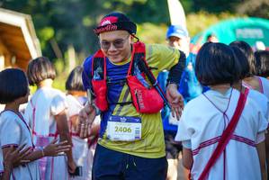 BIB: 2406
                            <button type="button" onclick="openModal(19098093)" class="btn btn-primary btn-sm float-right btn-popup" data-toggle="modal" data-target=".modal-high-quality">
                        <i class="fas fa-shopping-cart"></i> Add to Cart
                    </button>
                                            <button type="button" onclick="isThisMe(19098093, true)" class="btn btn-success btn-sm float-right btn-popup btn-isme hidden" data-toggle="tooltip" data-placement="bottom" title="นี่คือรูปของคุณใช่ไหม คลิกที่นี่เพื่อเอาเข้าอัลบั้ม">
                        <i class="fas fa-plus"></i> Add to album
                    </button>
                    <button type="button" onclick="isThisMe(19098093, false)" class="btn btn-warning btn-sm float-right btn-popup btn-isnotme hidden">
                        <i class="fas fa-ban"></i> Remove from album
                    </button>