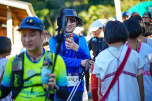 BIB: 078
                            <button type="button" onclick="openModal(19098211)" class="btn btn-primary btn-sm float-right btn-popup" data-toggle="modal" data-target=".modal-high-quality">
                        <i class="fas fa-shopping-cart"></i> Add to Cart
                    </button>
                                            <button type="button" onclick="isThisMe(19098211, true)" class="btn btn-success btn-sm float-right btn-popup btn-isme hidden" data-toggle="tooltip" data-placement="bottom" title="นี่คือรูปของคุณใช่ไหม คลิกที่นี่เพื่อเอาเข้าอัลบั้ม">
                        <i class="fas fa-plus"></i> Add to album
                    </button>
                    <button type="button" onclick="isThisMe(19098211, false)" class="btn btn-warning btn-sm float-right btn-popup btn-isnotme hidden">
                        <i class="fas fa-ban"></i> Remove from album
                    </button>